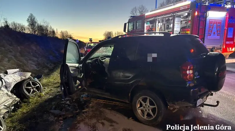 Jedna osoba zginęła w zderzeniu trzech samochodów