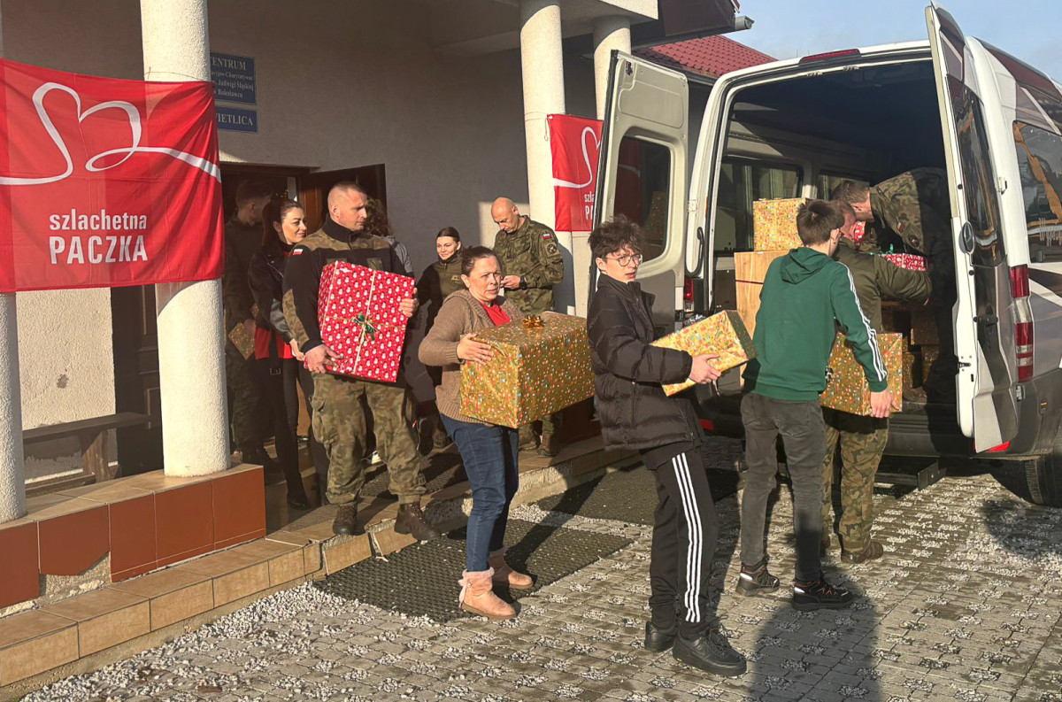 Żołnierze z Bolesławca kolejny raz włączyli się do akcji Szlachetna Paczka