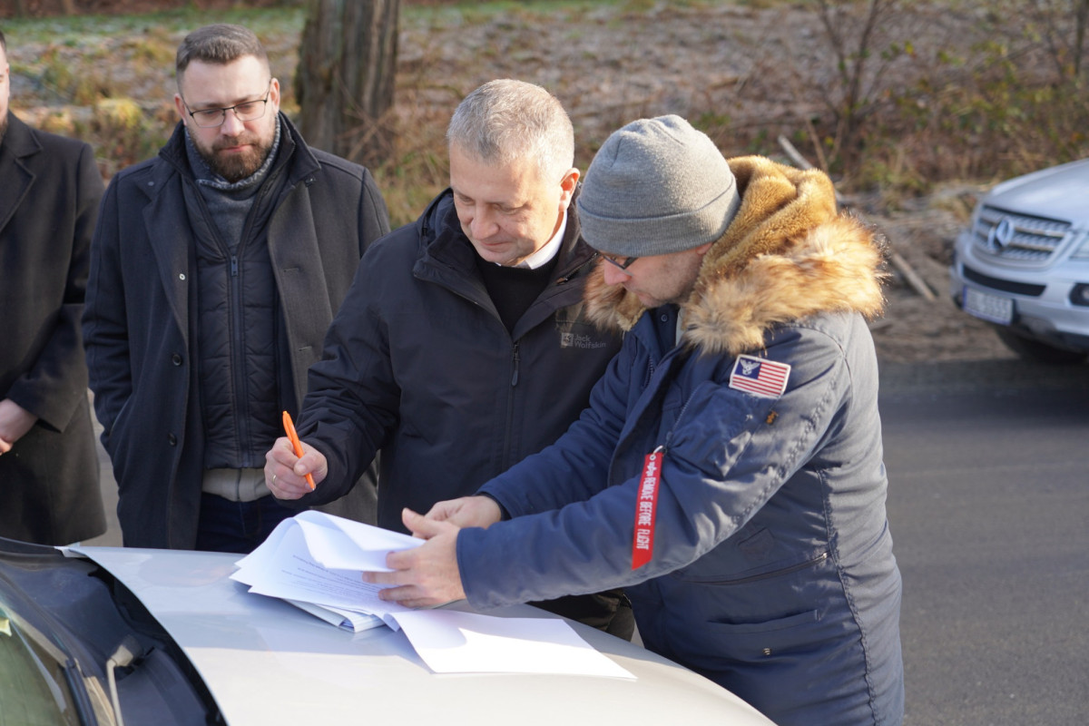 Odbiór przebudowanej drogi powiatowej w kierunku miejscowości Łozy