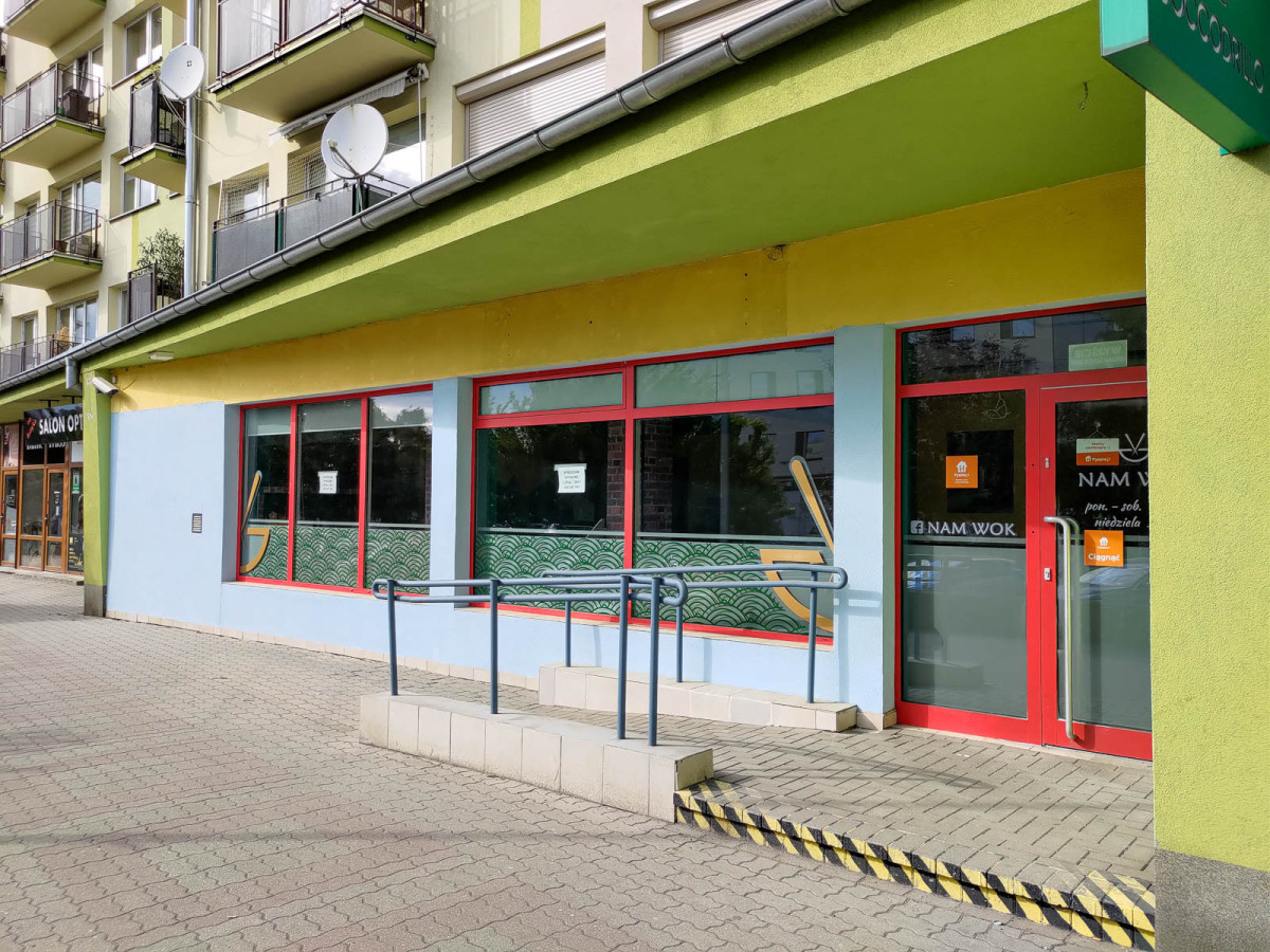 Pomieszczenia byłej restauracji przy ul. Asnyka