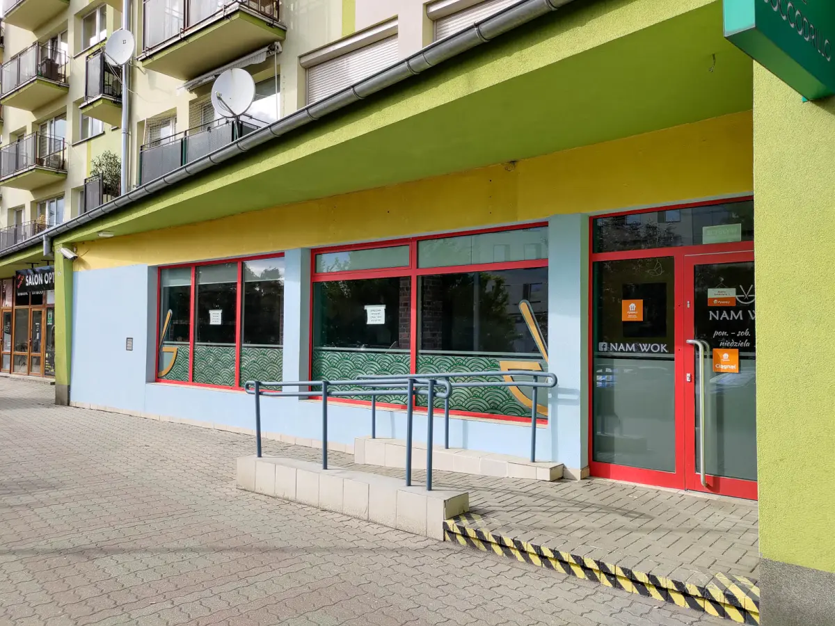 Pomieszczenia byłej restauracji przy ul. Asnyka