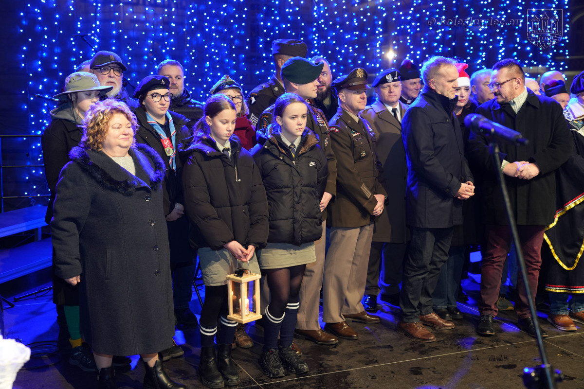 Gwiazdka życzliwości i jarmark na bolesławieckim rynku 2025 r.