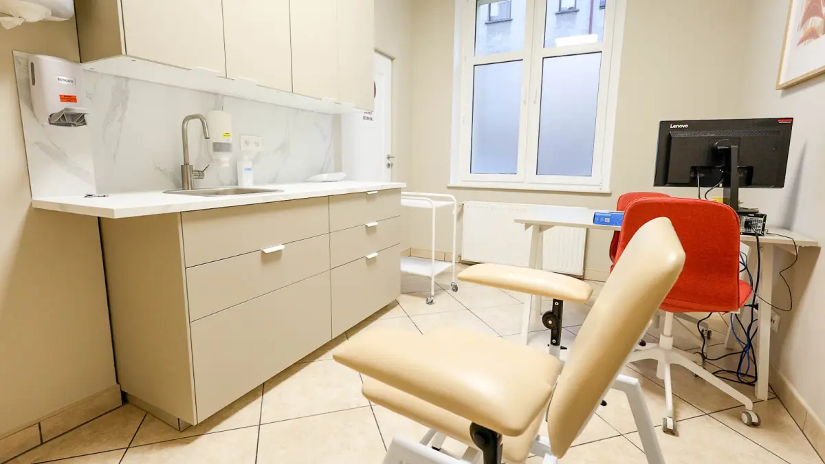 Przychodnia szpitala św. Łukasza przy ul. 1 Maja w Bolesławcu