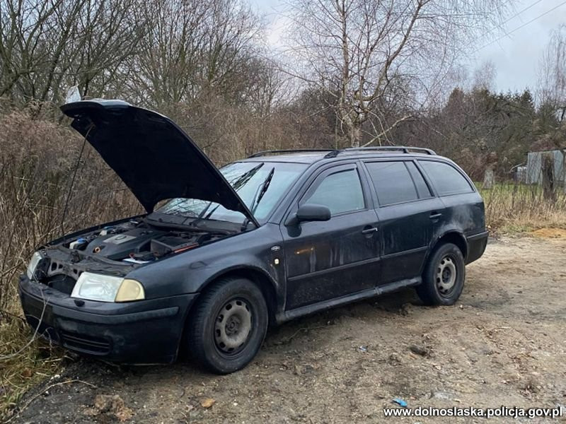 Auto, broń i narkotyki