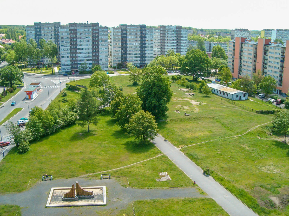 Plac Popiełuszki przed zabudowaniem