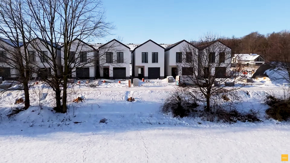 Nowoczesne domy na Koziej Górce w Bolesławcu