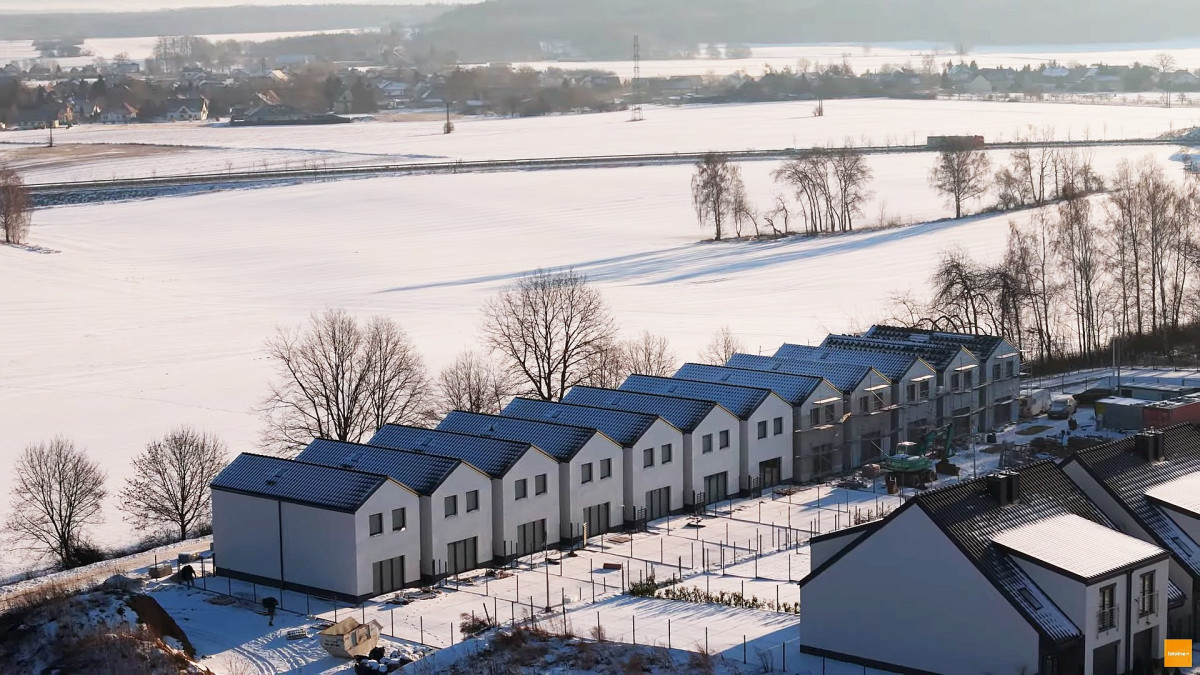 Nowoczesne domy na Koziej Górce w Bolesławcu