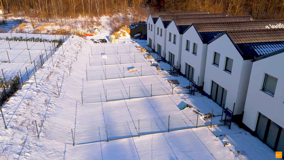 Nowoczesne domy na Koziej Górce w Bolesławcu