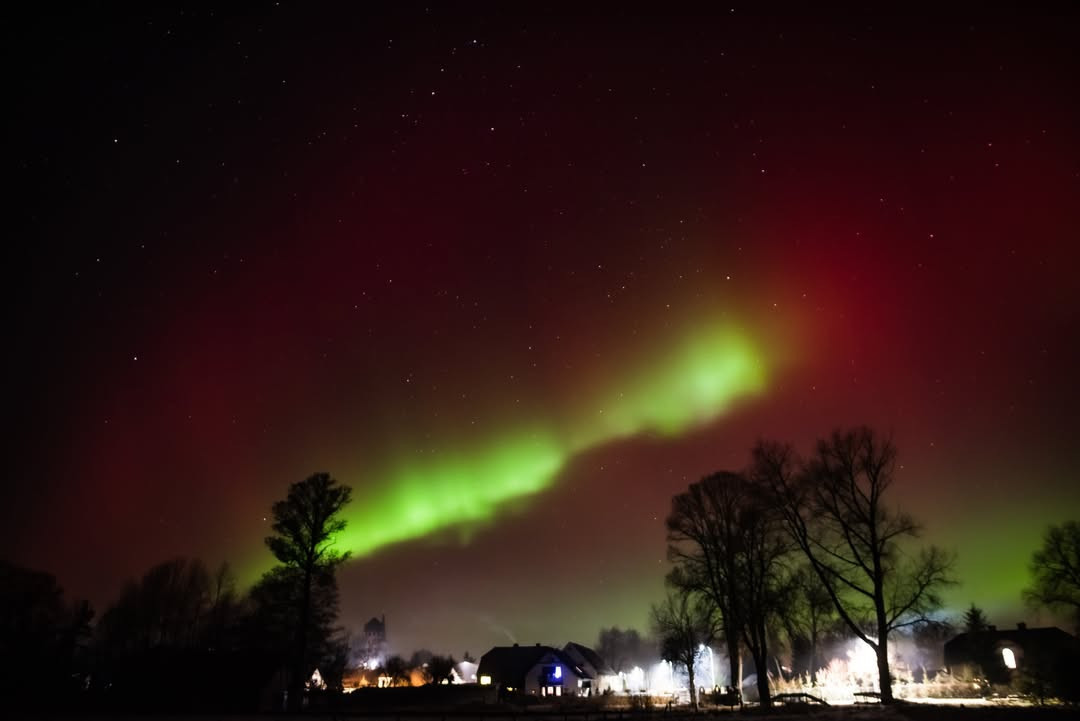 Przepiękne zdjęcia zorzy polarnej autorstwa Łukasza Szuchalskiego