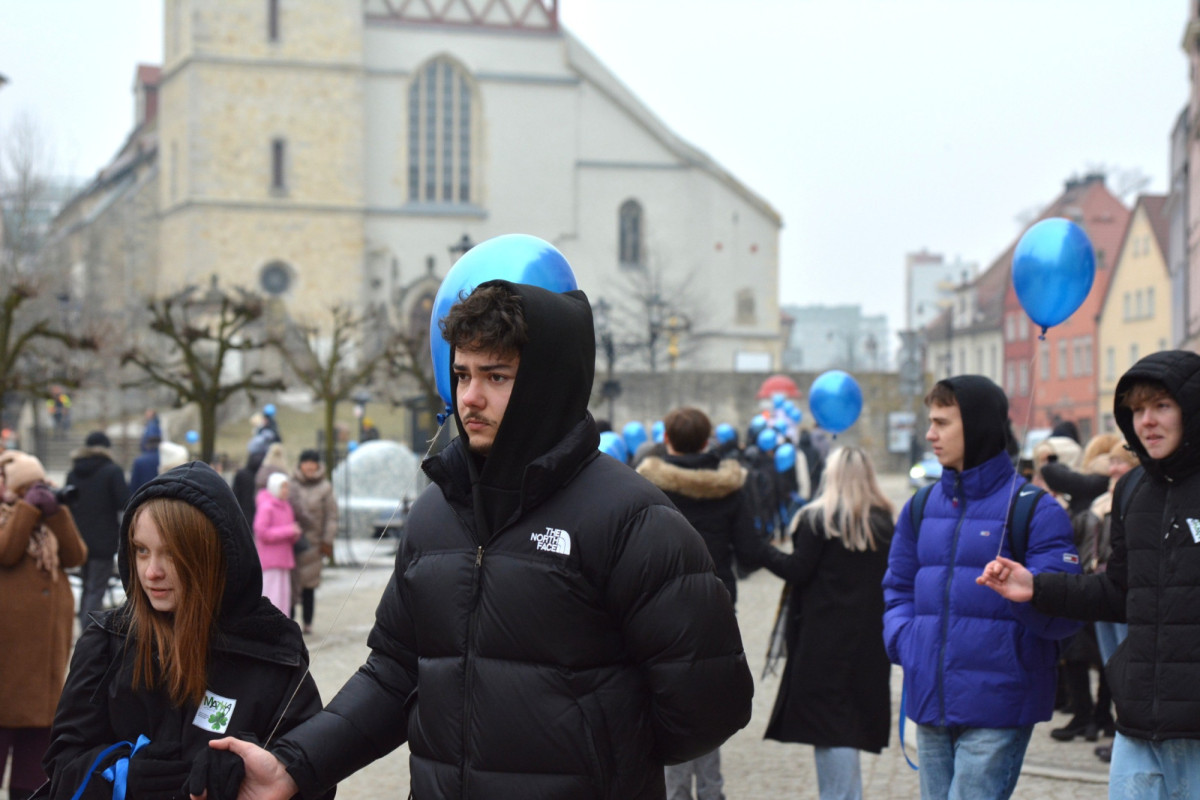 100 dni do matury w Bolesławcu! Maturzyści zatańczyli poloneza w Rynku