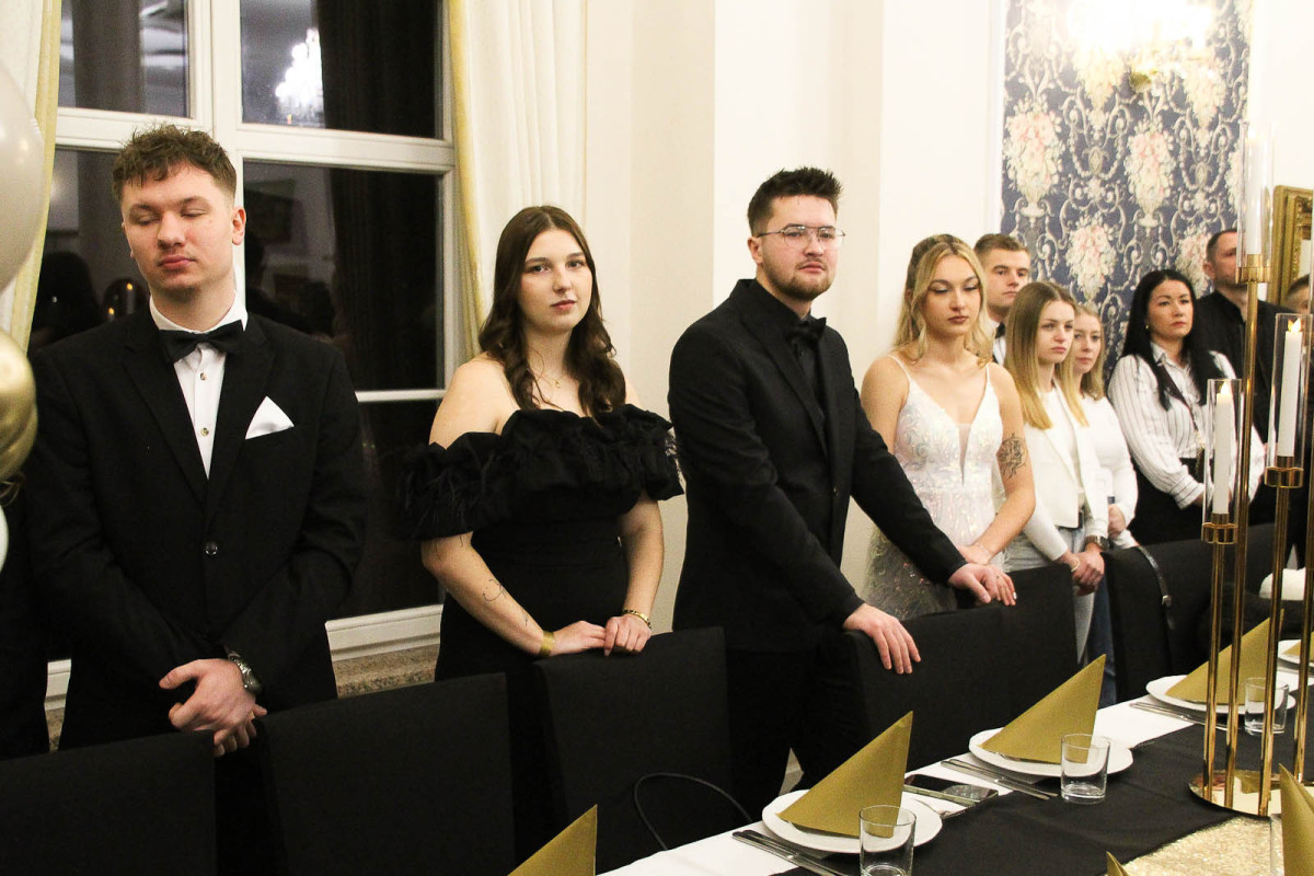 Studniówka 2026 Zespołu Szkół Technicznych i Przyrodniczych w Bolesławcu