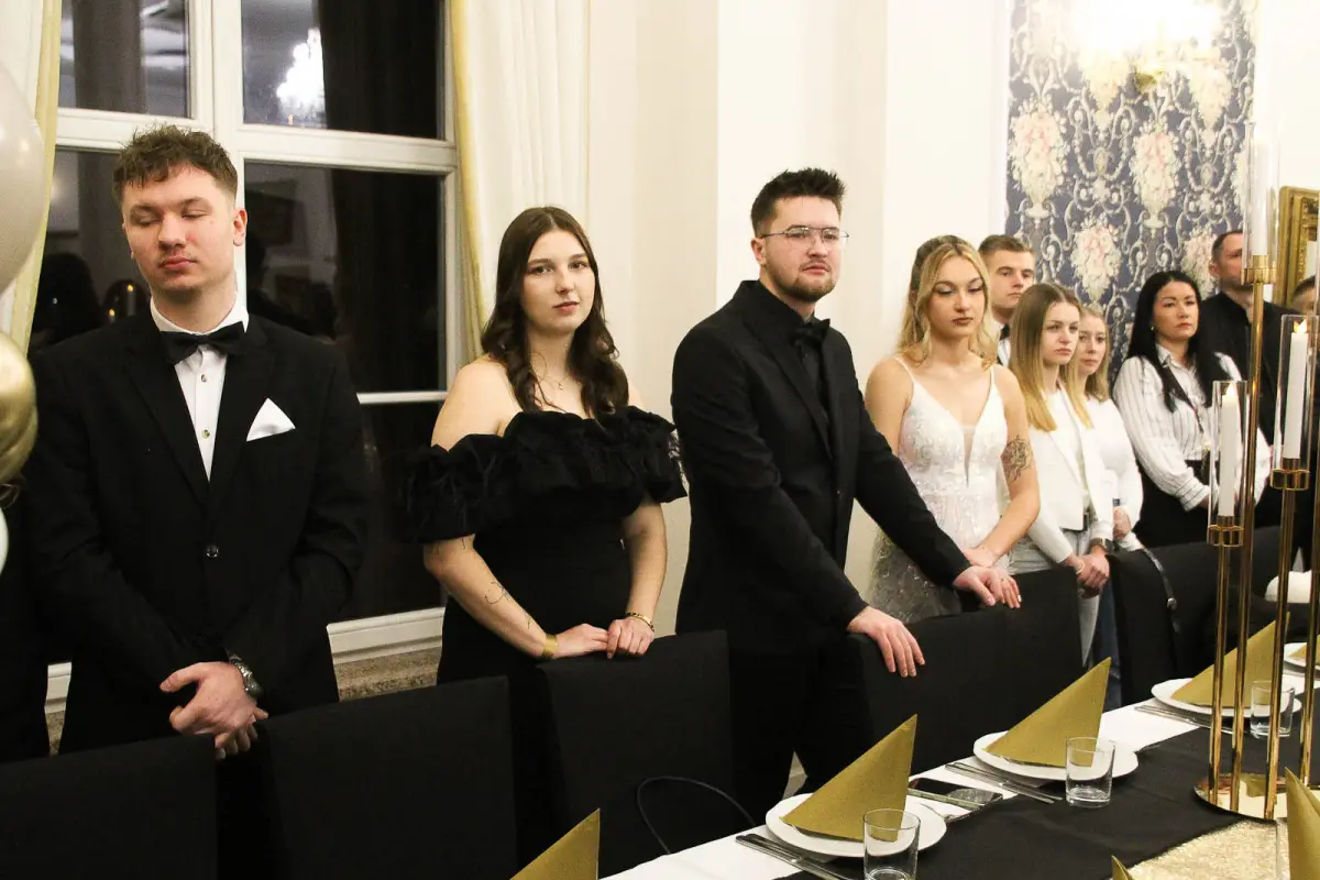 Studniówka 2026 Zespołu Szkół Technicznych i Przyrodniczych w Bolesławcu