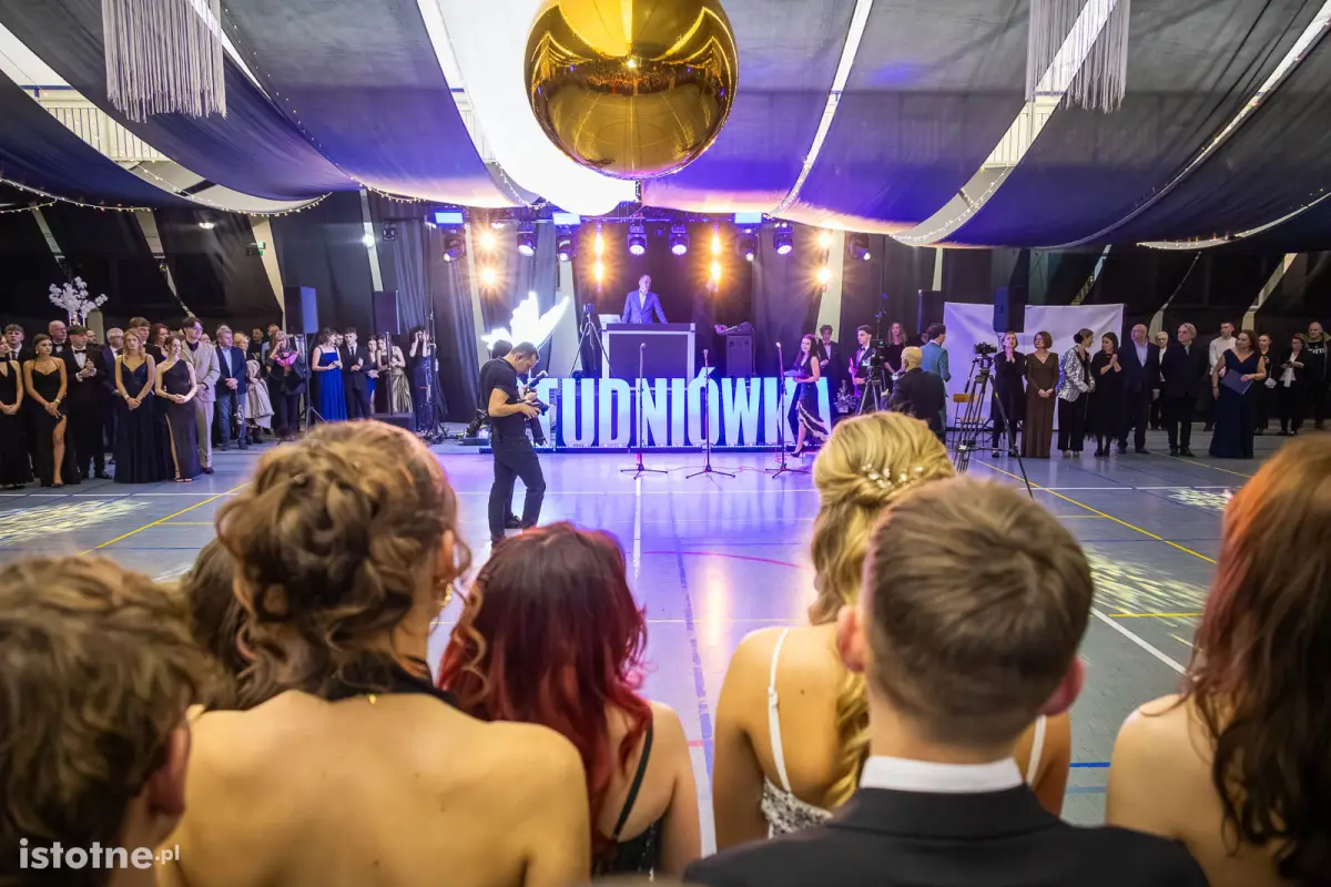 Studniówka w I Liceum Ogólnokształcącym (2026 rok)