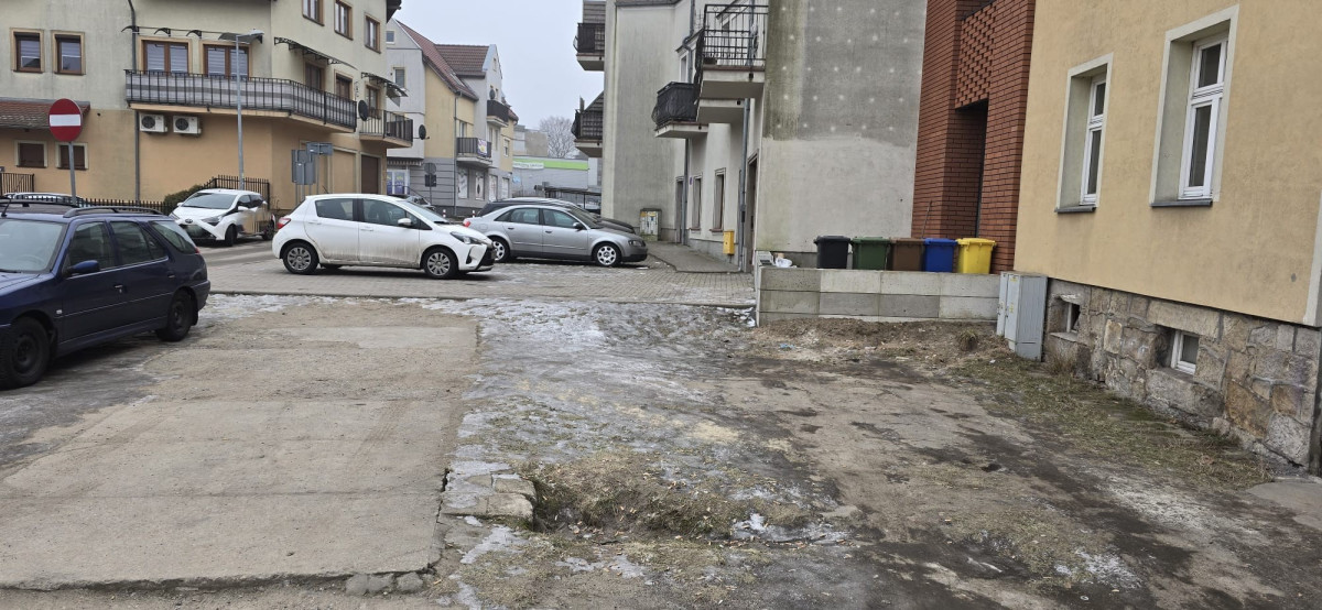 Sytuacja przy Łokietka w Bolesławcu