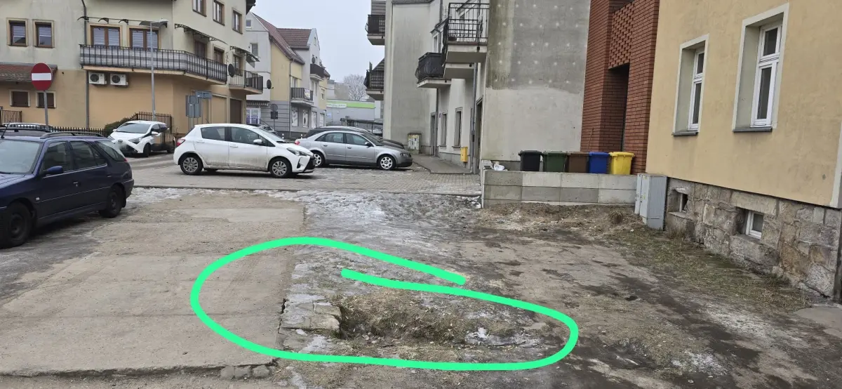 Sytuacja przy Łokietka w Bolesławcu