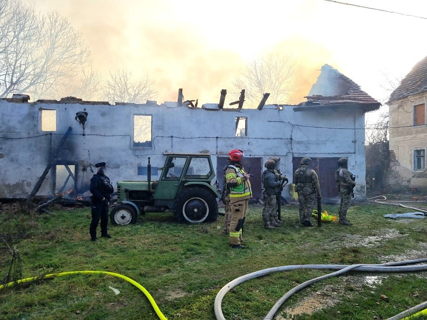 Akcja służb w Skale