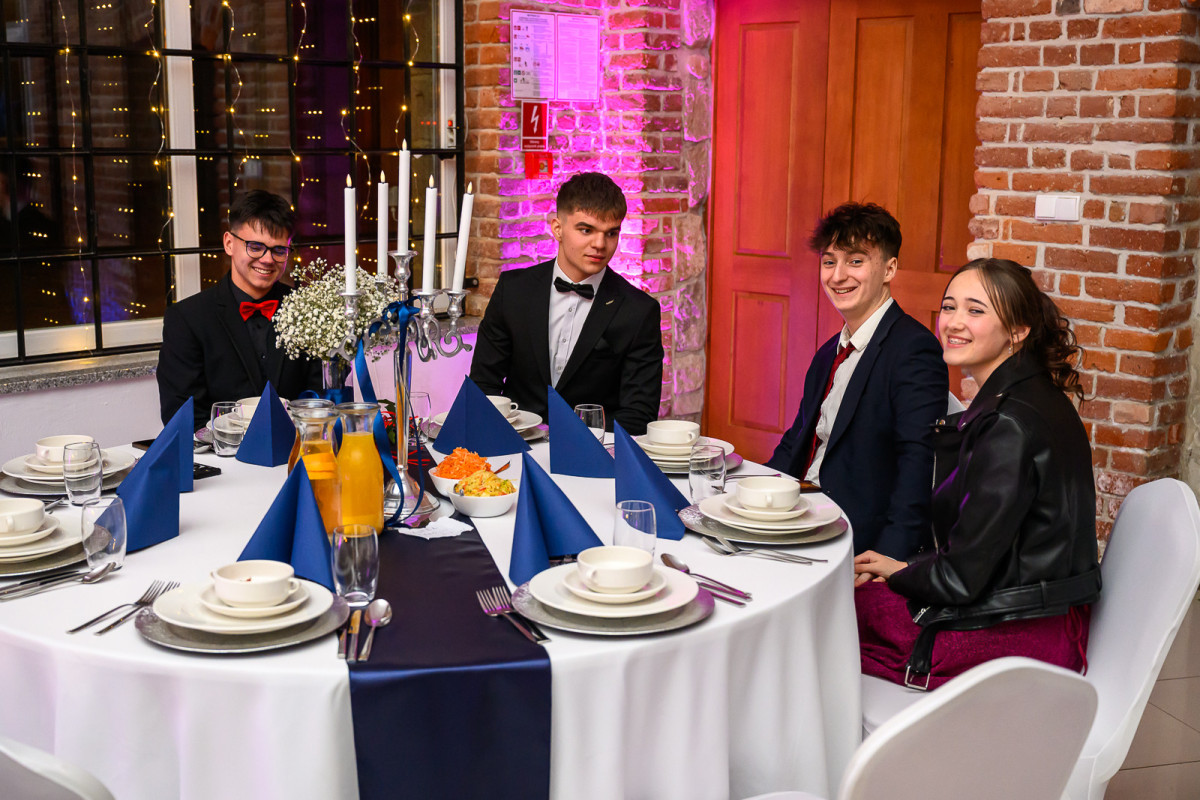 Studniówka Zespołu Szkół Budowlanych w Bolesławcu (2026 rok)