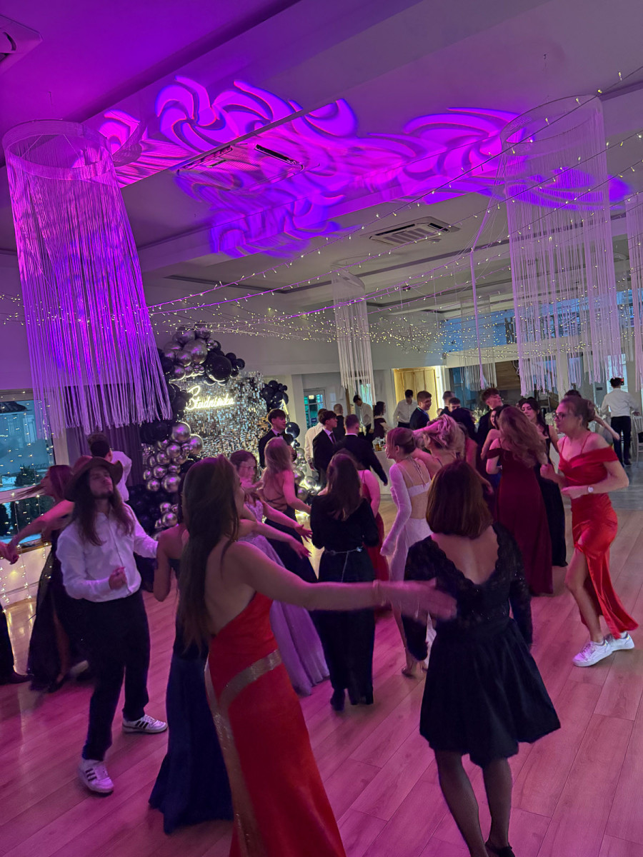 Studniówka 2026 prywatnego Liceum Oxpress w Bolesławcu