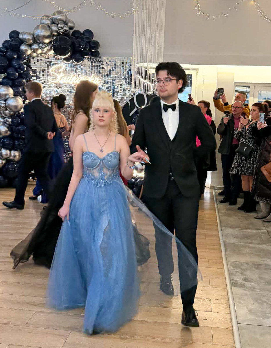 Studniówka 2026 prywatnego Liceum Oxpress w Bolesławcu