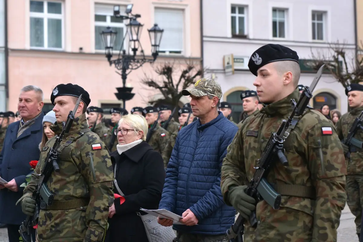 Przysięga na rynku: 7 lutego
