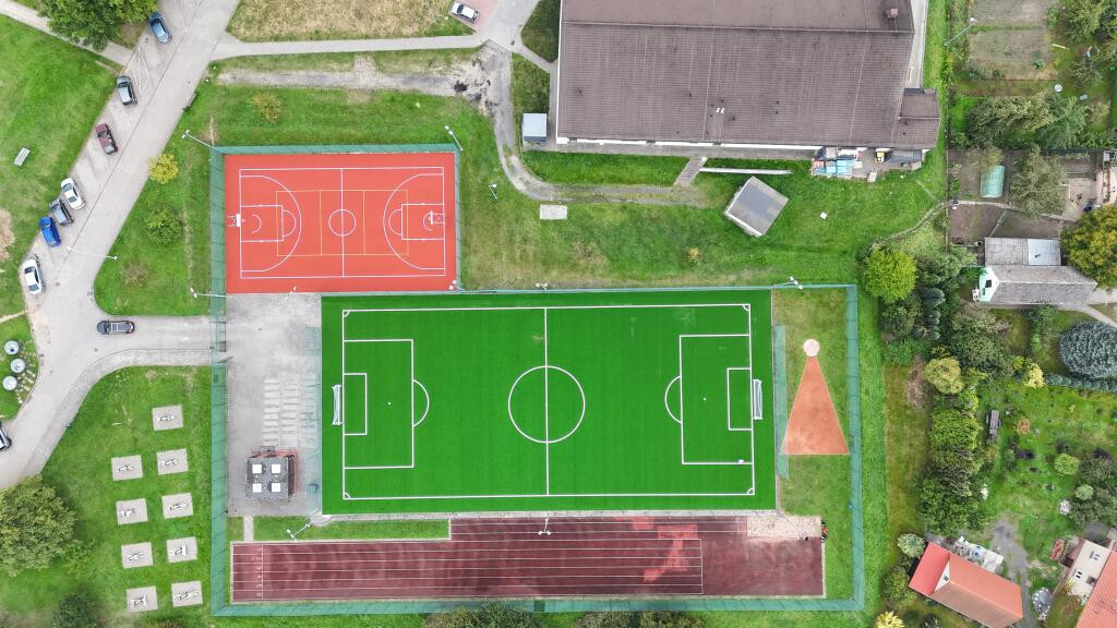 Orlik w Nowogrodźcu