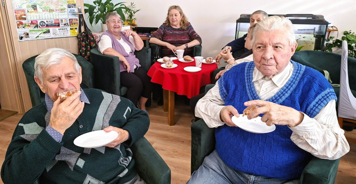 Tłusty Czwartek w Dziennym Domu Senior + w Bolesławcu