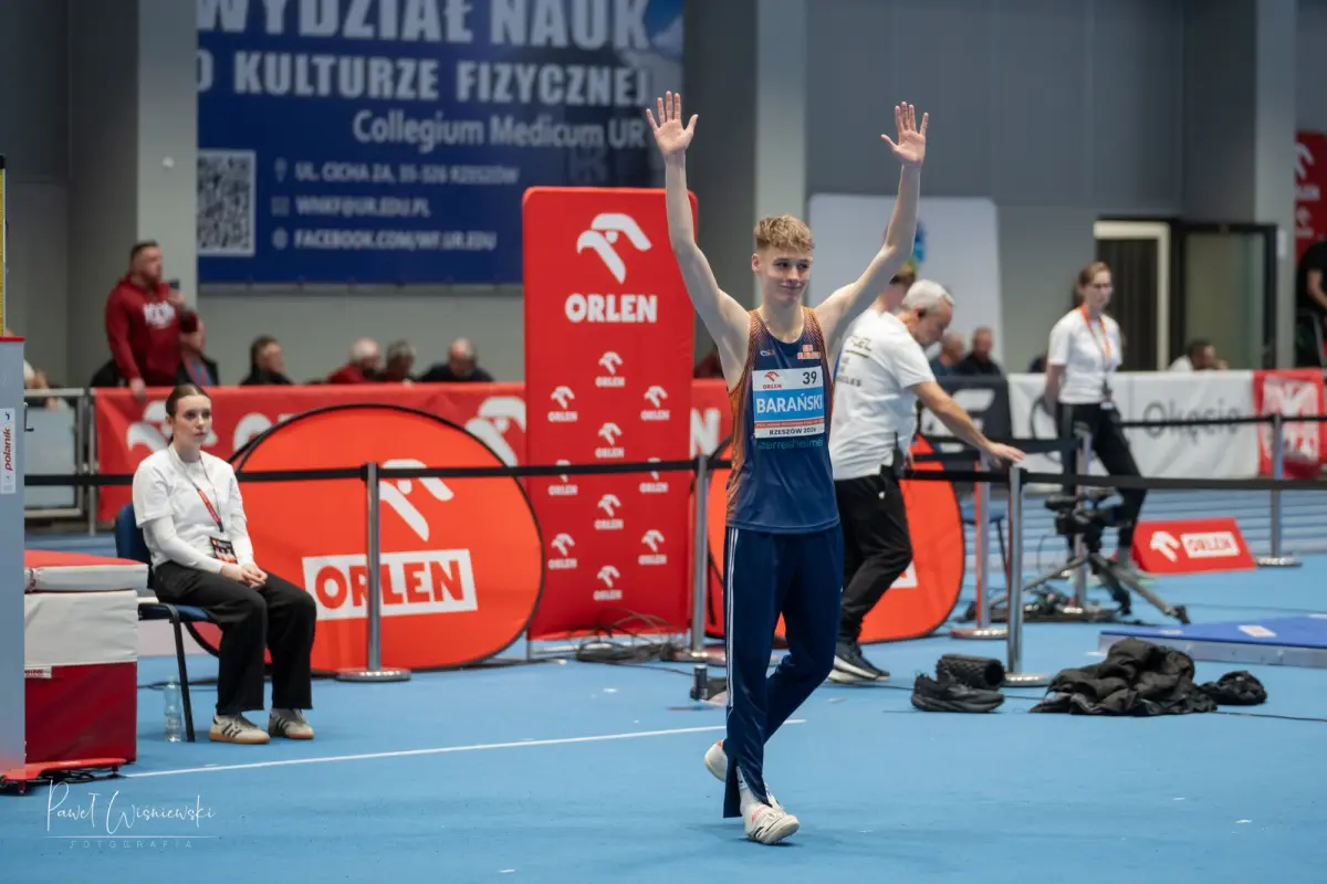 MKS Bolesłavia після чемпіонату Польщі в приміщенні серед юніорів у Ряшеві