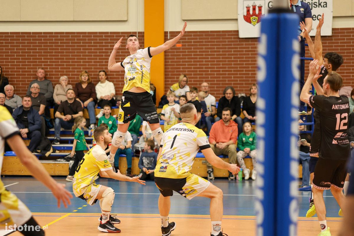 Mecz BTS Willowa Bolesławiec z SKSM KORFF Adrenalina Sobótka