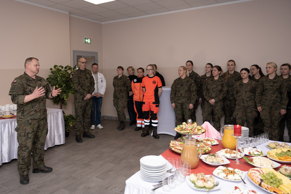 Dzień Kobiet w 23 Śląskim Pułku Artylerii w Bolesławcu