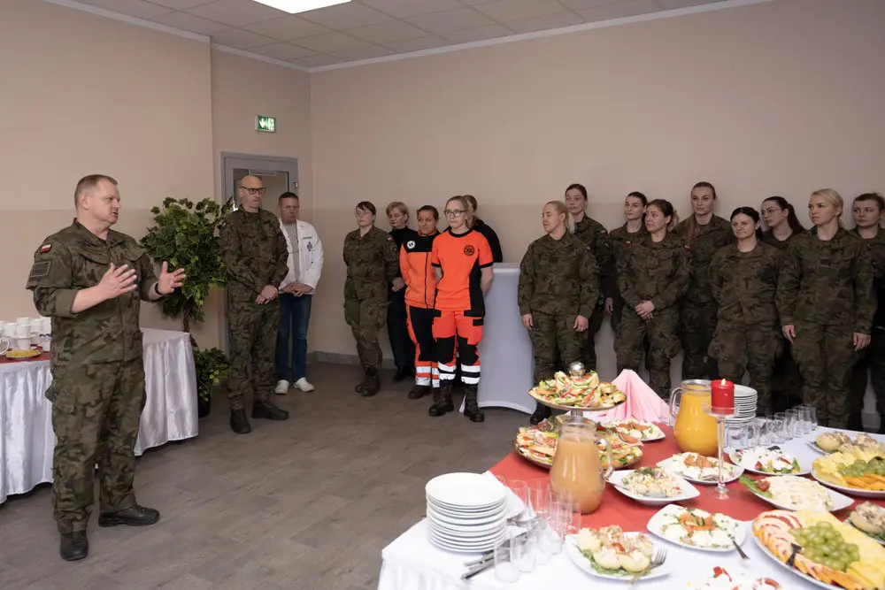 Dzień Kobiet w 23 Śląskim Pułku Artylerii w Bolesławcu