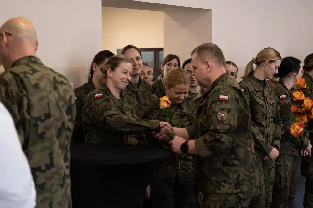 Dzień Kobiet w 23 Śląskim Pułku Artylerii w Bolesławcu