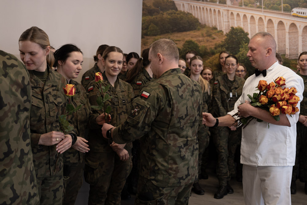 Dzień Kobiet w 23 Śląskim Pułku Artylerii w Bolesławcu