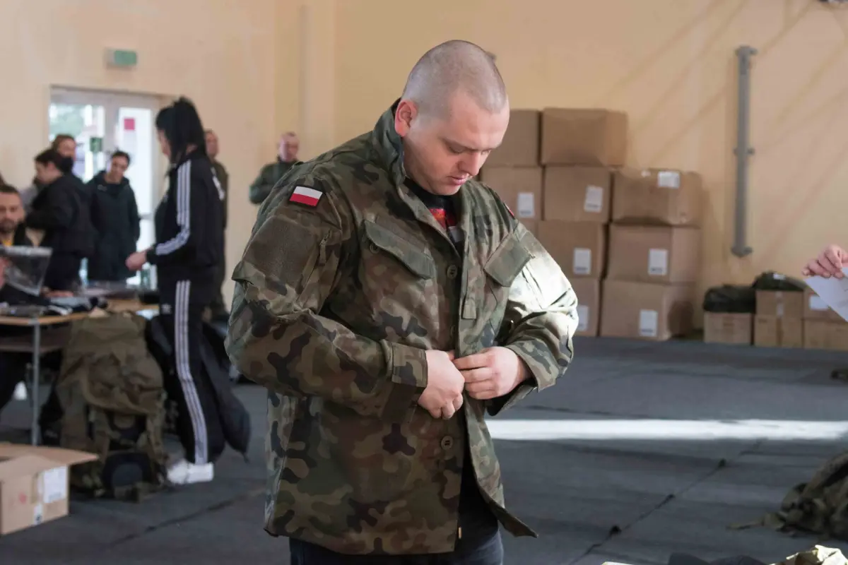 Nowi ochotnicy i nowe ochotniczki w brygadzie