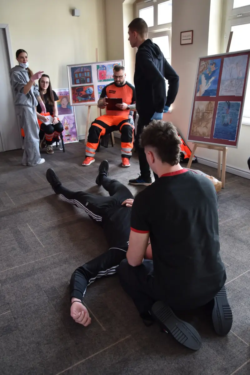 Konkurs pierwszej pomocy „Razem możemy więcej – pierwsza pomoc bez tajemnic”