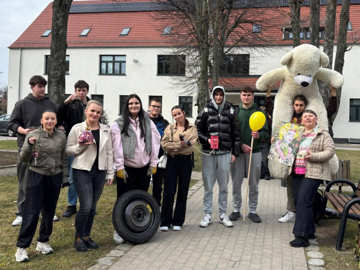 Obchody PIERWSZEGO DNIA WIOSNY w Zespole Szkół Budowlanych