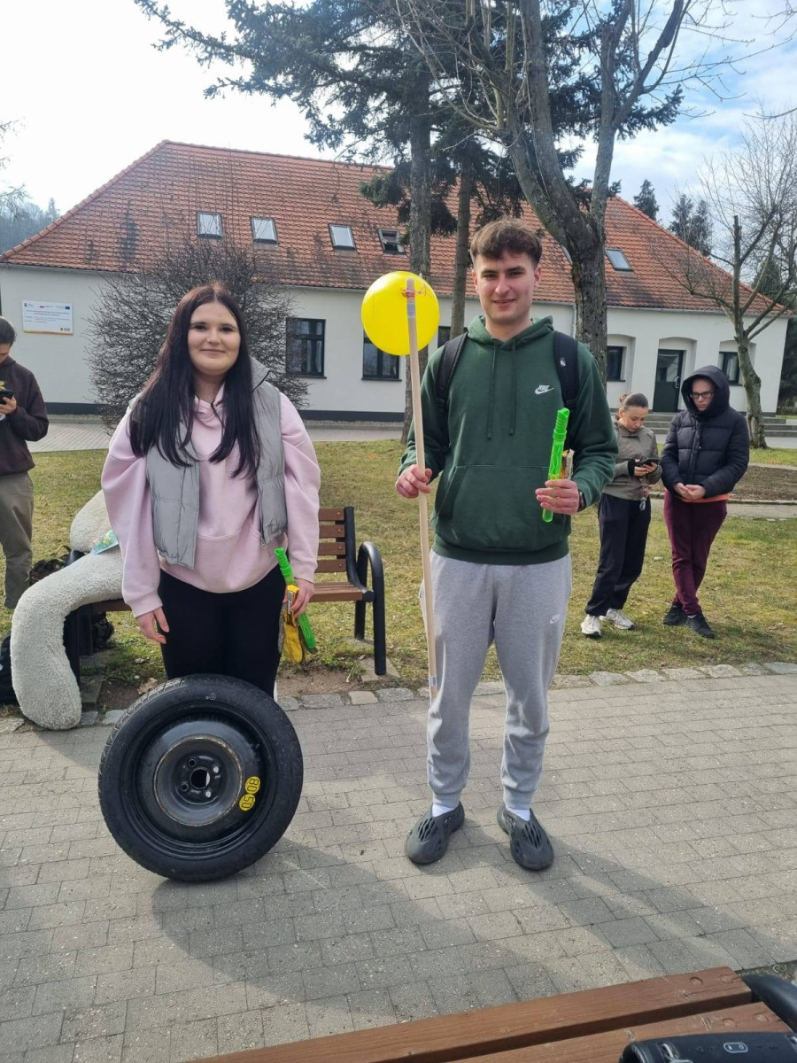 Obchody PIERWSZEGO DNIA WIOSNY w Zespole Szkół Budowlanych
