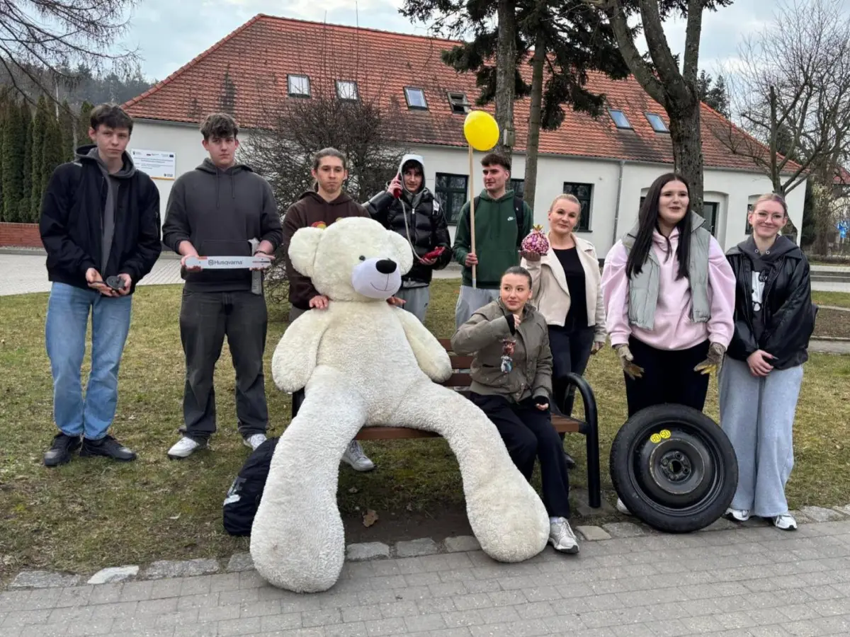 Obchody PIERWSZEGO DNIA WIOSNY w Zespole Szkół Budowlanych