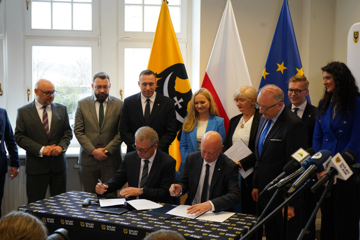 Podpisanie porozumienia ws. konsolidacji szpitali