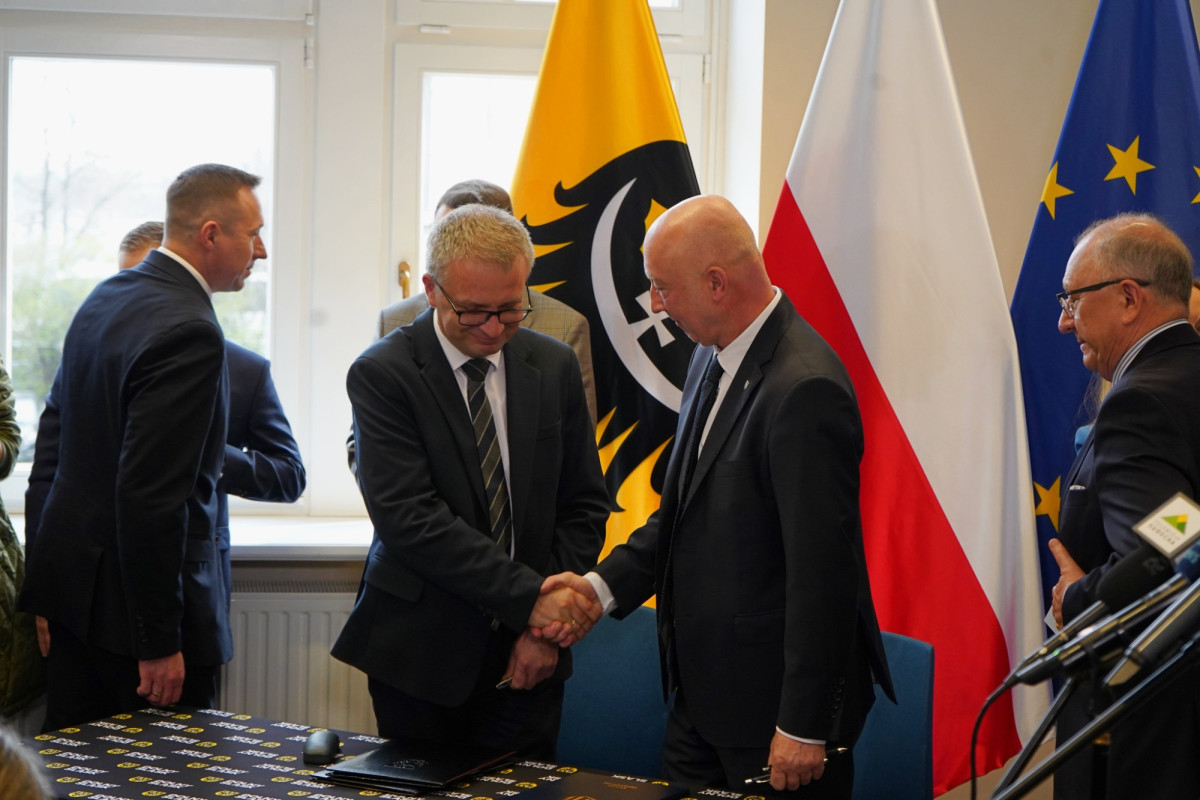 Podpisanie porozumienia ws. konsolidacji szpitali