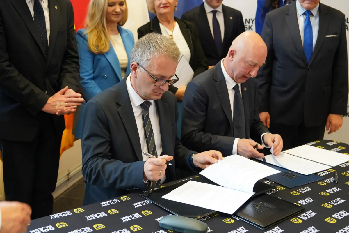 Podpisanie porozumienia ws. konsolidacji szpitali