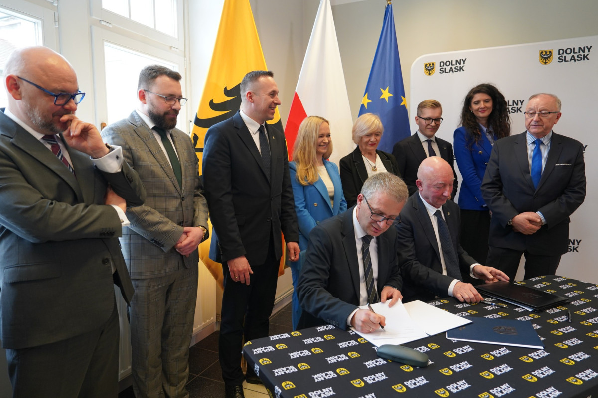 Podpisanie porozumienia ws. konsolidacji szpitali