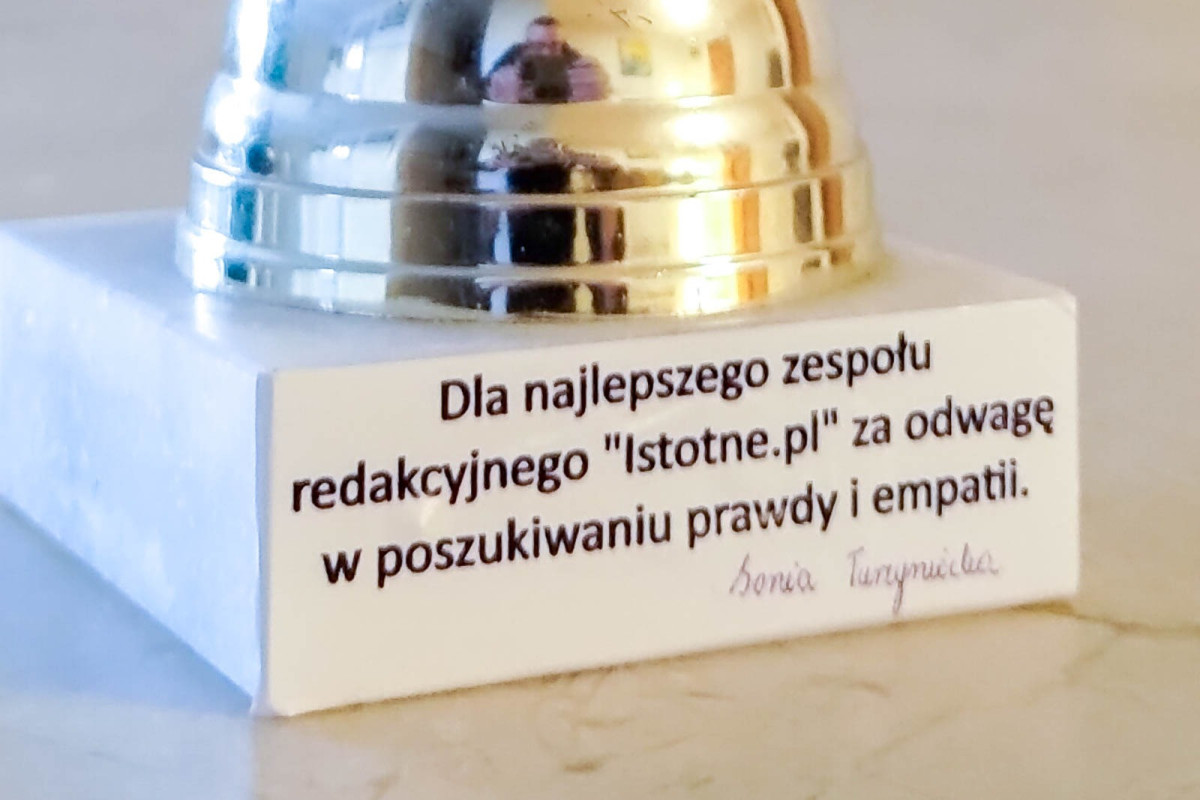 Puchar dla istotne.pl