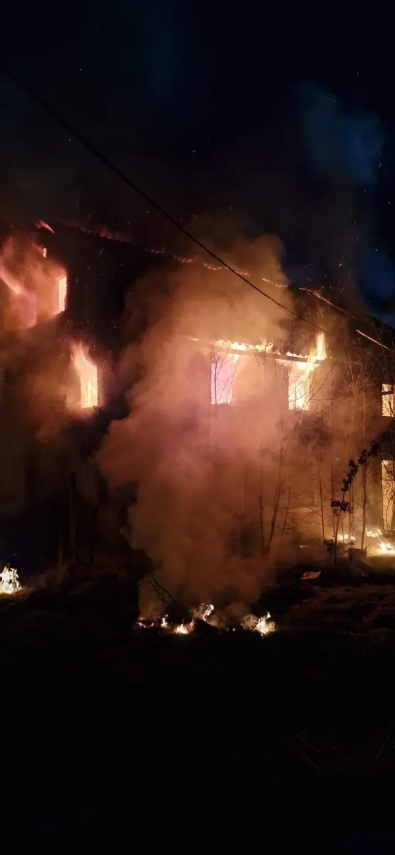 Pożar budynku przy Chrobrego w Nowogrodźcu