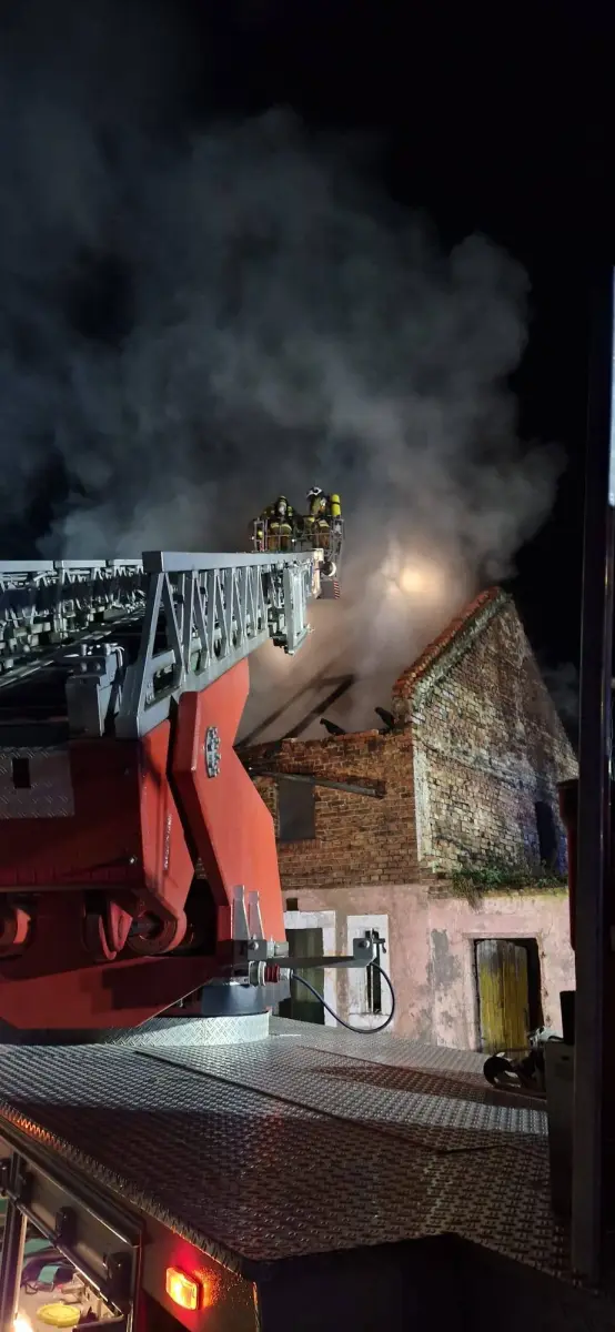 Pożar budynku przy Chrobrego w Nowogrodźcu