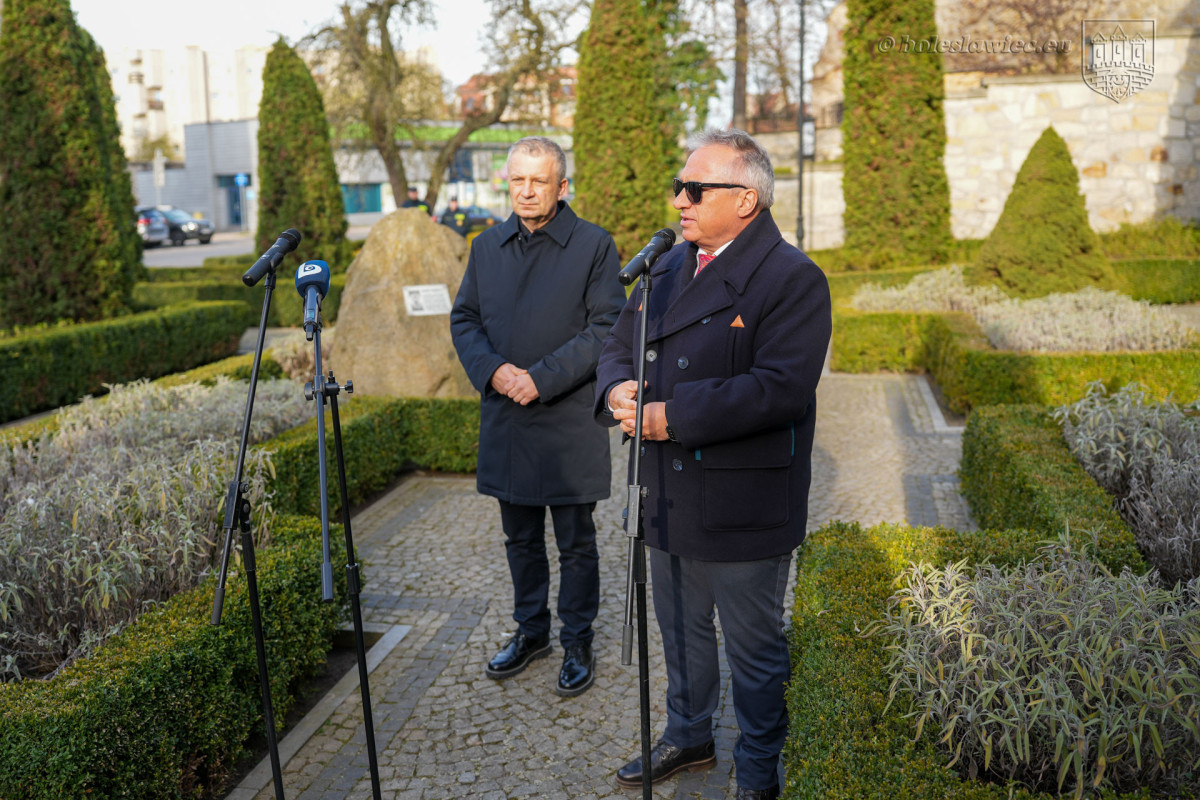 Oddali hołd ofiarom katastrofy smoleńskiej