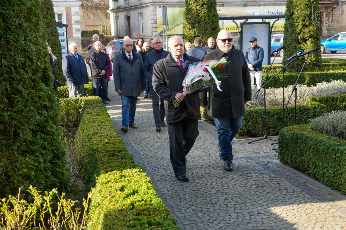 They Paid Tribute to the Victims of the Smolensk Disaster