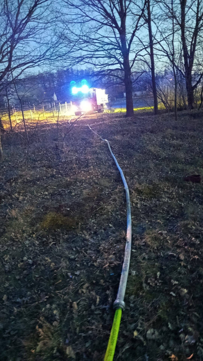 Wieczorna akcja strażaków w Gromadce