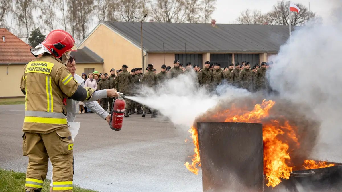 Ćwiczenia w 23 Śląskim Pułku Artylerii w Bolesławcu