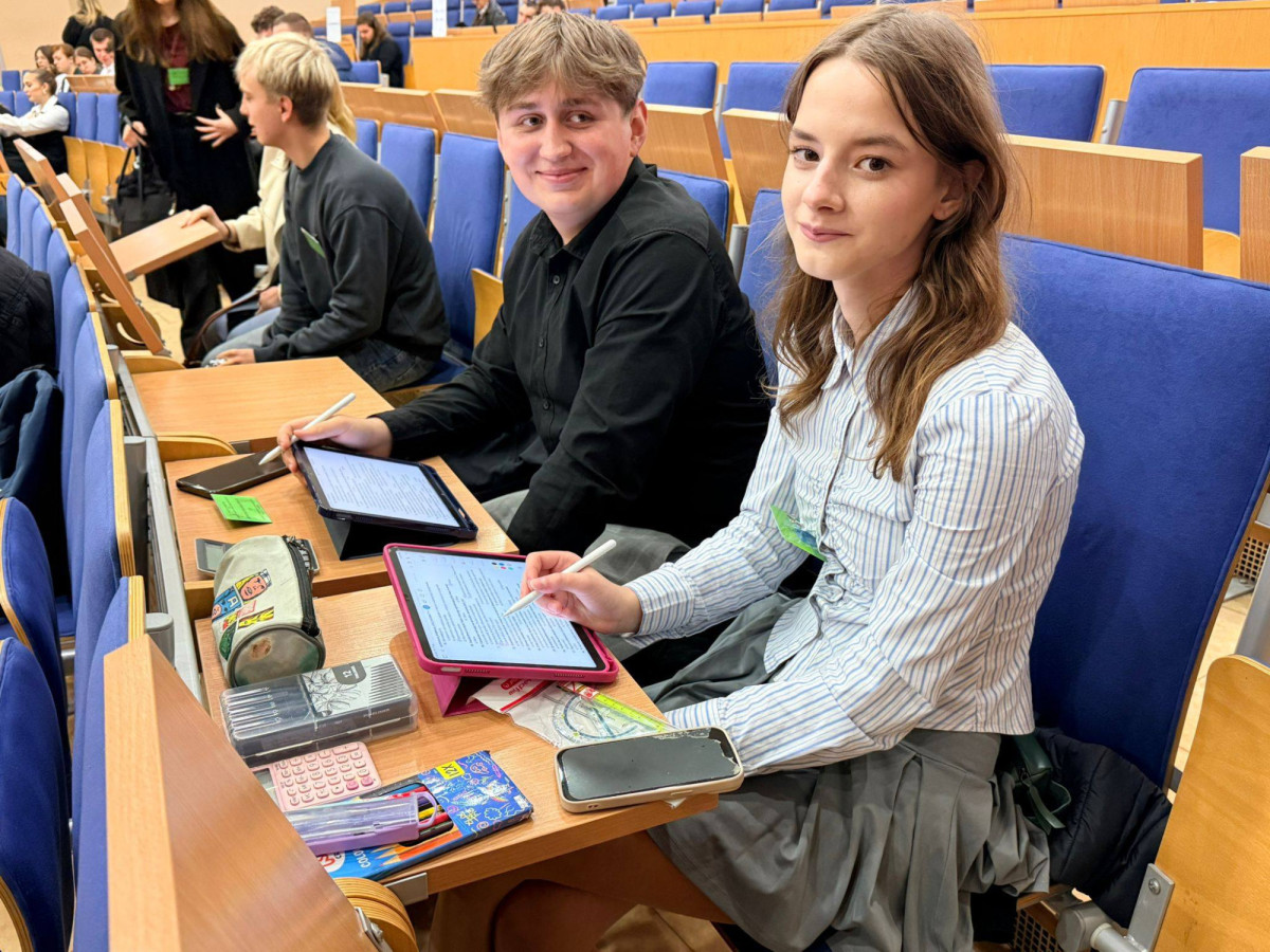 Młodzi ludzie z ZSB w Bolesławcu podbijają olimpiadę!