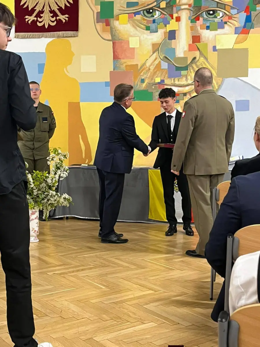 II LO w Bolesławcu pożegnało maturzystów